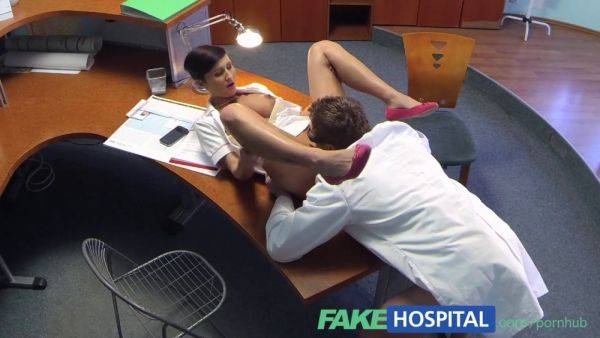 Gabrielle Gucci's fake hospital exam - POV with dirty doctor - sexu.com - Czech Republic on gratiscinema.com