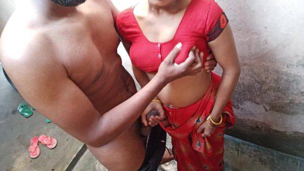 Hot Fucking Of Desi Indian Wife Outdoor Early Morning Sex In A Village - hclips.com - India on gratiscinema.com