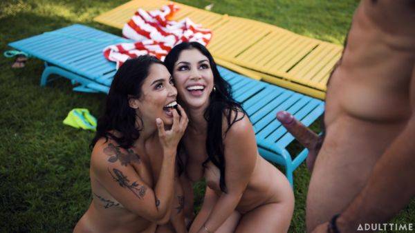 Nude babes share dick in backyard FFM scenes and swallow cum togther - xbabe.com on gratiscinema.com