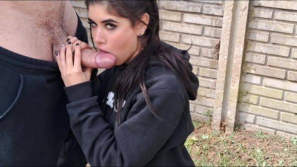 Outdoor Blowjob With Face Full Of Cum - hclips.com on gratiscinema.com