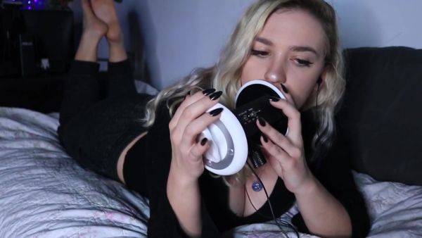 Rose Asmr Patreon Ear Licking, Feet, And Tongue Flut - hclips.com on gratiscinema.com