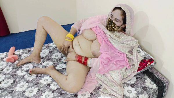 Hot Bride In Pskistani Very Girl Sex With Big Dildo - desi-porntube.com - India on gratiscinema.com