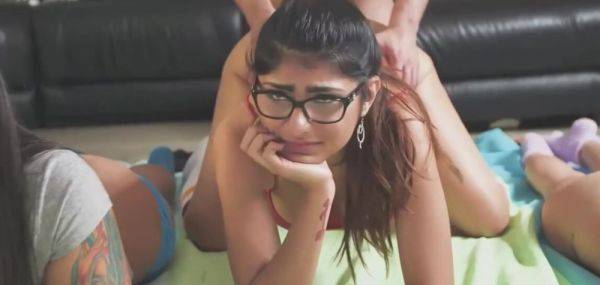 Mia's Big Tits - Mia Khalifa - inxxx.com on gratiscinema.com