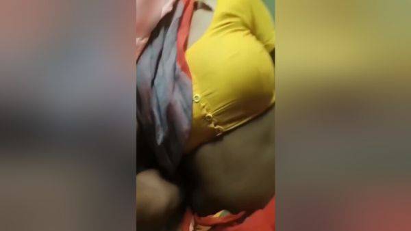 Huge Boobs In Indian Girlfriend Video - desi-porntube.com - India on gratiscinema.com