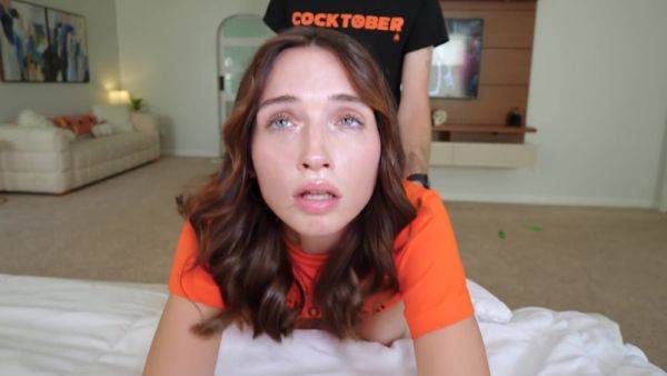 Brooke Tilli In Sneaky Step Bro Puts His Dick In A Pumpkin & Tricks Me - hclips.com on gratiscinema.com