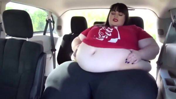 Juicy Jackie In Ssbbw Too Big For The Car - videohdzog.com on gratiscinema.com