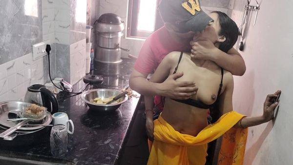 Hot Desi Bhabhi Kitchen Sex With Husband - txxx.com - India on gratiscinema.com