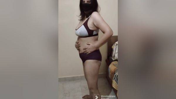 Hot Milf - My Erotic Dance - desi-porntube.com - India on gratiscinema.com