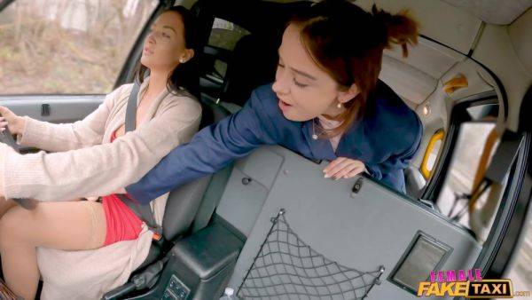 Minni Joy and Zuzu Sweet fucking passionately in the car - xtits.com - Australia - Czech Republic on gratiscinema.com