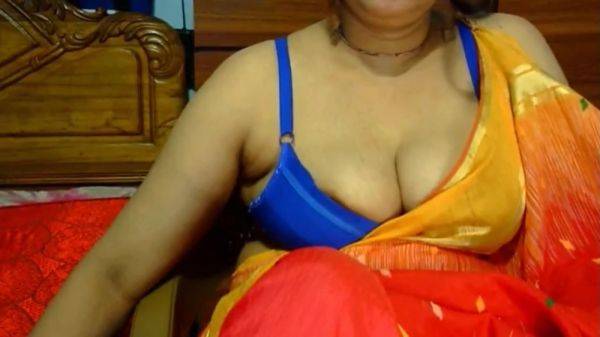 Indian Desi Hot Aunty Doggy Hard Fucking - desi-porntube.com - India on gratiscinema.com