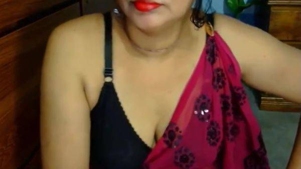 Hot Indian Milf - desi-porntube.com - India on gratiscinema.com