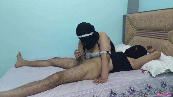 An Obedient Arab Slave Girl Gets Fucked Clearly By The Owner Of The House Egyptian Sex With Sound - hclips.com - Egypt on gratiscinema.com