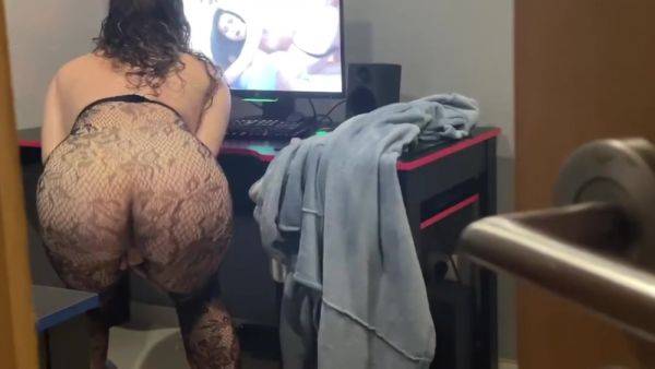 Catching My Stepsister Watching Porn With A Hidden Cam 6 Min - upornia.com on gratiscinema.com