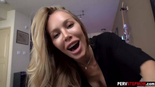 Nicole Aniston In Horny Milf Stepmom Got A Bday Gift From A Young Stepson - videomanysex.com on gratiscinema.com