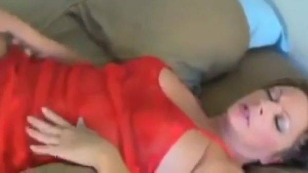 Stepson Wakes Her Up For A Creampie - hclips.com on gratiscinema.com