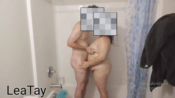 Realistic Couple Having Sex In Shower - hclips.com on gratiscinema.com