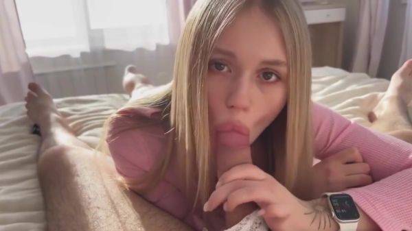 Russian Blonde Got A Facial After A Hot Fuck - hotmovs.com - Russia on gratiscinema.com