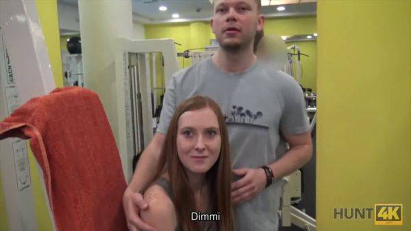 Redhead teen in palestra indulges in a wild POV blowjob with a hung dude - sexu.com on gratiscinema.com