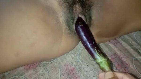 Eighteen Years School Girl Fuck With Brinjal - hclips.com - India on gratiscinema.com