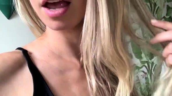 Blonde Babe Solo Masturbation Free Sexy Porn - drtuber.com on gratiscinema.com