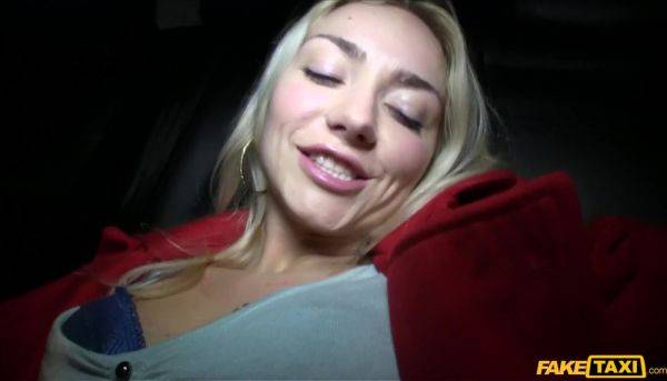 Taxi Cab Sex: Blonde Hottie Asks Cabbie's For His Hot Cum Creampie Cumshot - xhand.com - Czech Republic on gratiscinema.com