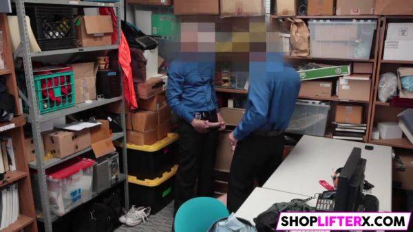 Stunning Shoplifter Gets Caught - hotmovs.com on gratiscinema.com