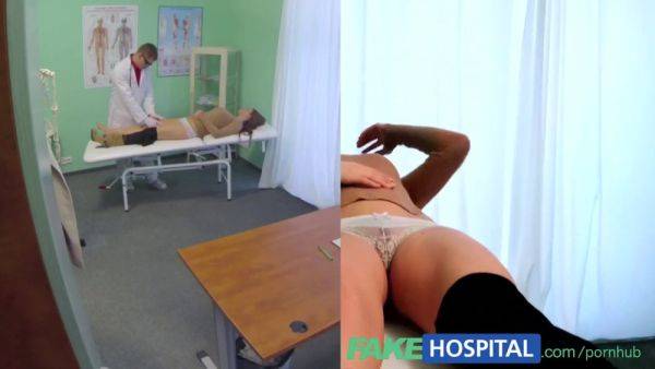 Mona Lee, the gorgeous Czech babe, takes a deepthroat and a creampie from fakehospital doctor - sexu.com - Czech Republic on gratiscinema.com