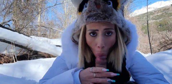 Elle se fait sodomiser durant sa sceance de ski - txxx.com - France on gratiscinema.com