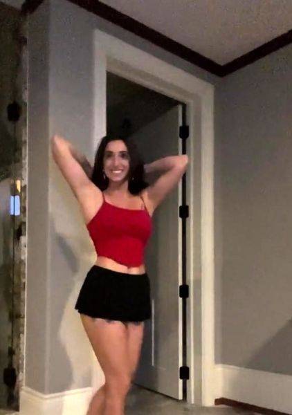 Christina Khalil Bedtime Tease Video Leaked - drtuber.com on gratiscinema.com