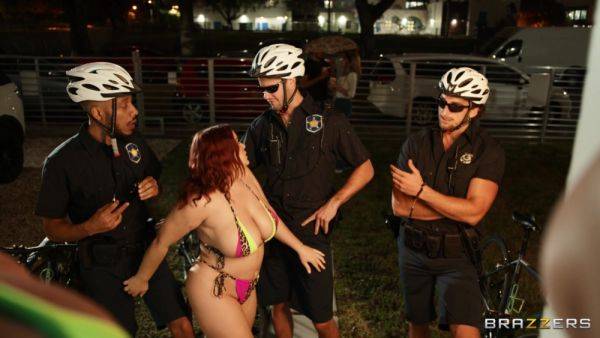 Cops share chubby MILF's wet holes in dirty gangbang - xbabe.com on gratiscinema.com