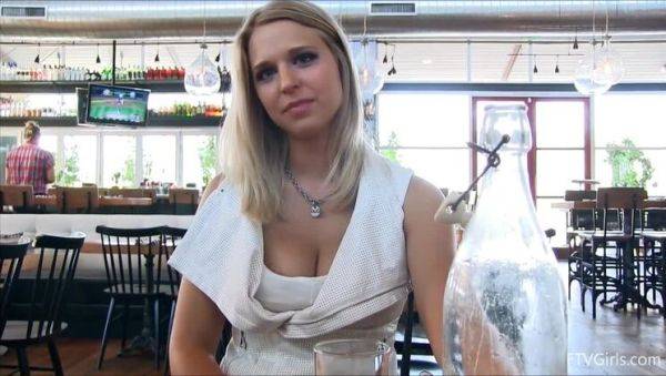 Extreme Girl: Lacie in Solo Action with Toys - veryfreeporn.com on gratiscinema.com