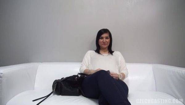 Charming Renata: Brunette, Big Ass, MILF - porntry.com - Czech Republic on gratiscinema.com