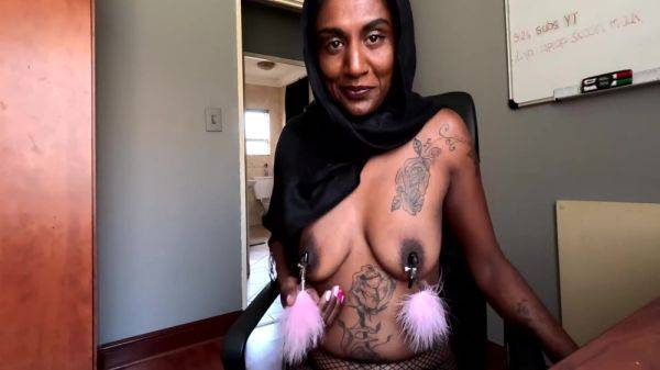 Desi In Hijab Smoking While Wearing Nipple Clamps 10 Min - hclips.com on gratiscinema.com