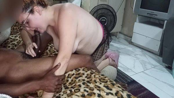 Wife Fucks Interracial Bbc Lover And Makes Meek Sleep On The Floor - hclips.com on gratiscinema.com