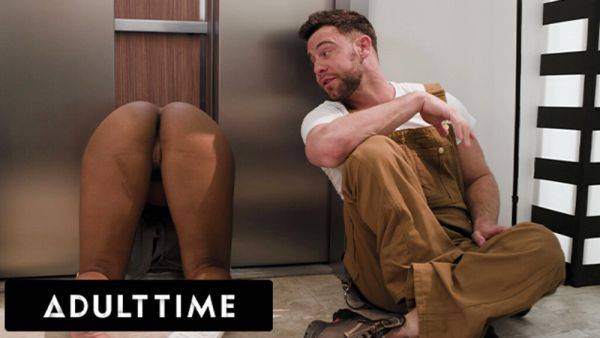 ADULT TIME - Pervy Maintenance Man Fucks August Skye While She's STUCK IN THE ELEVATOR! - txxx.com on gratiscinema.com