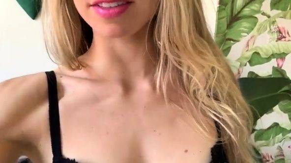 Amateur blonde solo webcam - drtuber.com on gratiscinema.com