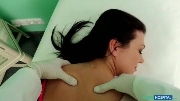 Young Brunette Mum Takes A Thermometer Up Her Ass - Corazon Del Angel in Hospital reality sex - xhand.com - Czech Republic on gratiscinema.com