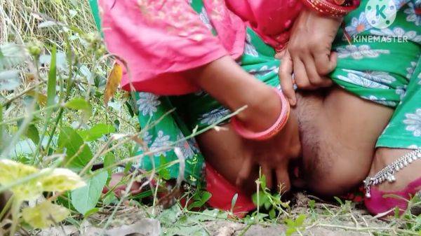 Desi Super Hot Dud Sexy Cute Hot Mild Riding Village Bhabi Sexy - desi-porntube.com - India on gratiscinema.com