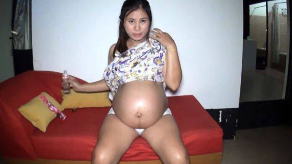 8 month pregnant hormones out of control Thai MILF needs something - txxx.com - Thailand on gratiscinema.com