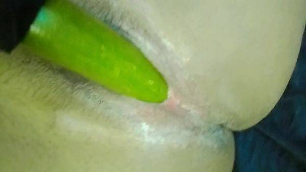 Cumshot With Cucumber Fucking - desi-porntube.com on gratiscinema.com