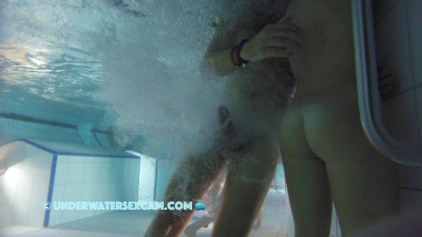 Teen couple masturbates with the jet stream and she gets fingered in the sauna pool - hclips.com on gratiscinema.com