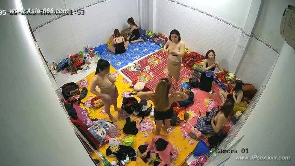 Chinese girl changeroom.33 - hclips.com - China on gratiscinema.com