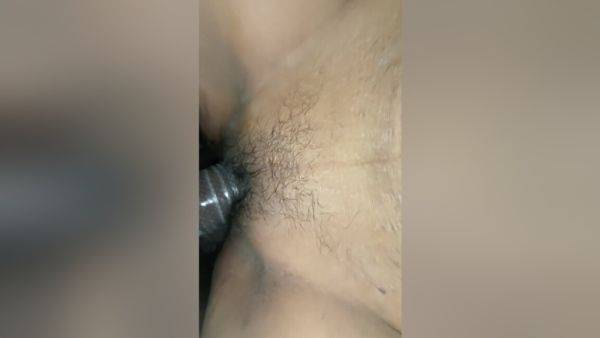 Night Hot Pussy Sex With Desi Bhabhi - desi-porntube.com - India on gratiscinema.com