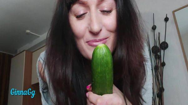 My Creamy Cunt Started Leaking From The Cucumber. Fisting And Squirting 11 Min - videohdzog.com on gratiscinema.com