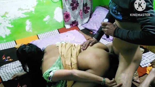 Very Hot Indian Sexy Housewife And Husband And Sex Enjoy Very Good Sexy Lady - desi-porntube.com - India on gratiscinema.com