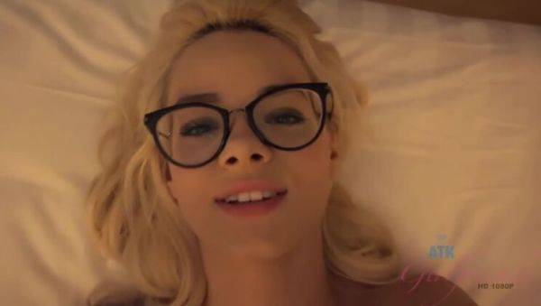 Elsa Jean, the blonde beauty, invites you for a creampie in Malaysia (POV, Big Cock, Fetish) - xxxfiles.com - Malaysia on gratiscinema.com