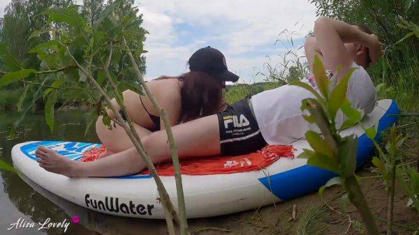 Eric Nuts And Alisa Lovely - He Fucked Me Doggystyle During An Outdoor River Trip - Amateur Couple Sex 5 Min - hclips.com on gratiscinema.com