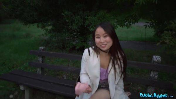 Cute Slant-eyed Beauty Has Got Sex Affair With Stranger - videomanysex.com - Japan on gratiscinema.com