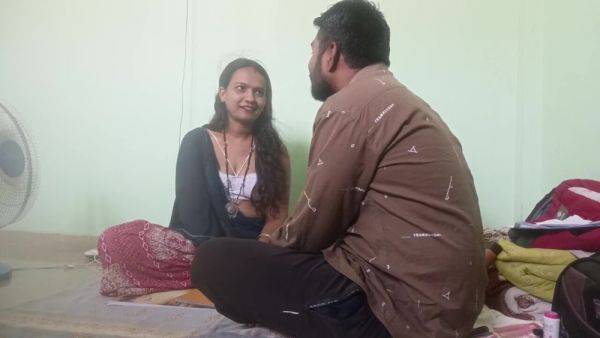 Most Romantic Indian Couple Homemade Sex With Desi Wife Teaching Her Husband A Sex - txxx.com - India on gratiscinema.com