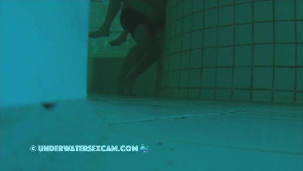 Underwater Sex With Swimming Trunks On Works - hclips.com on gratiscinema.com